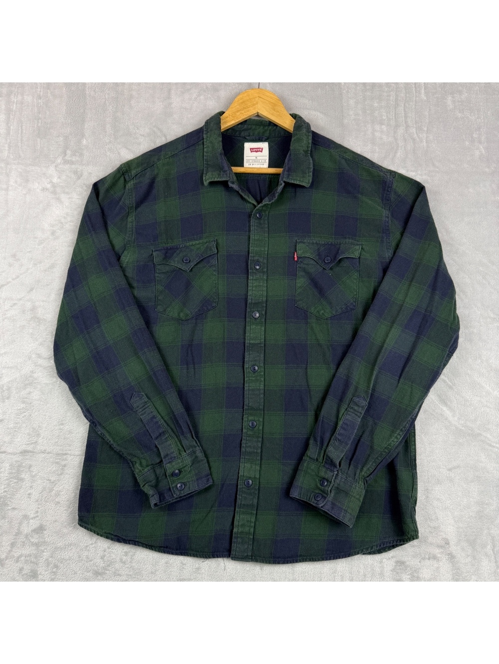 Levi’s Green Navy Plaid Flannel Shirt Long Sleeve Western Pockets WomenXL Tartan